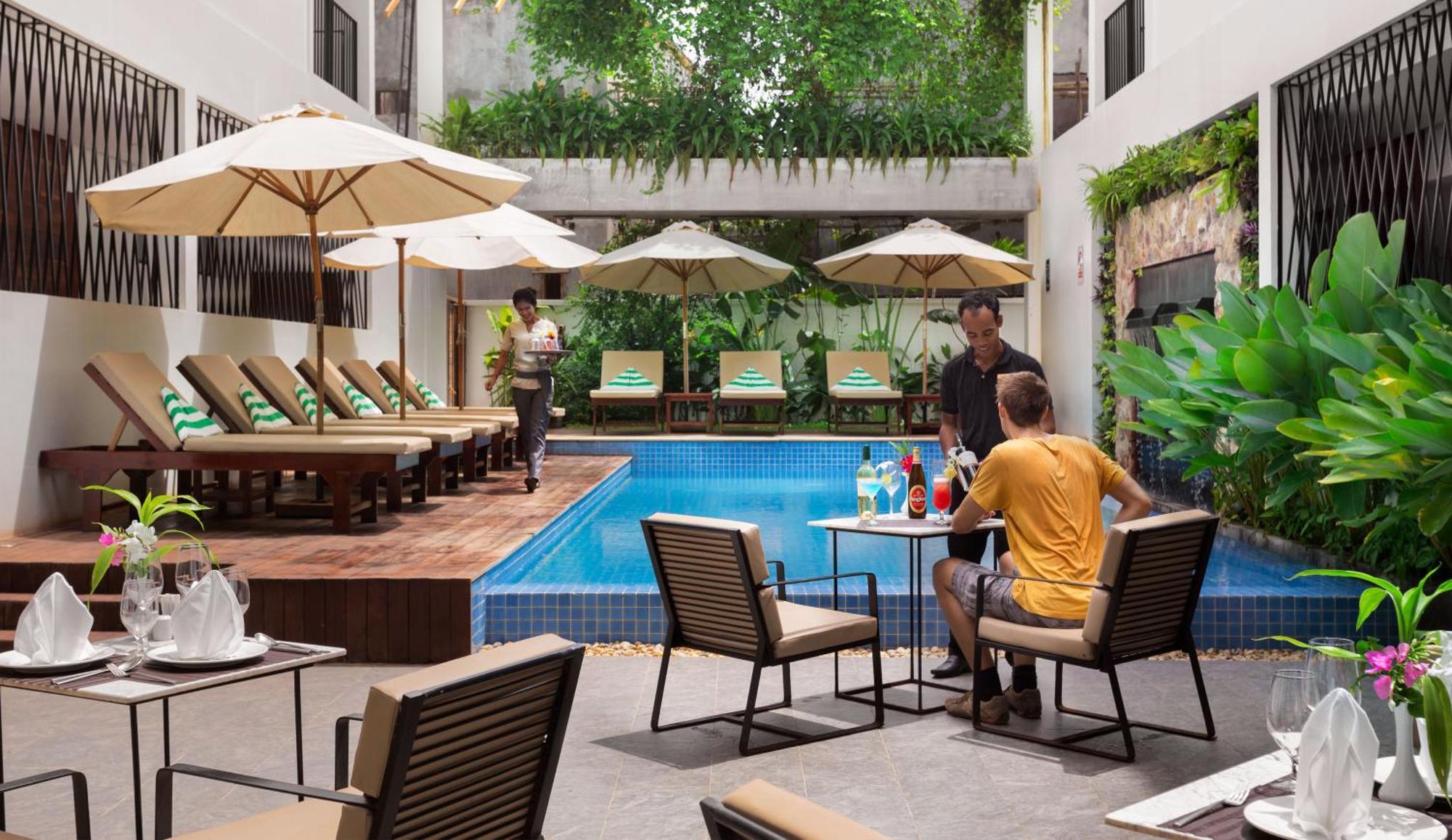 The Calm Oasis Hotel Siem Reap Luaran gambar