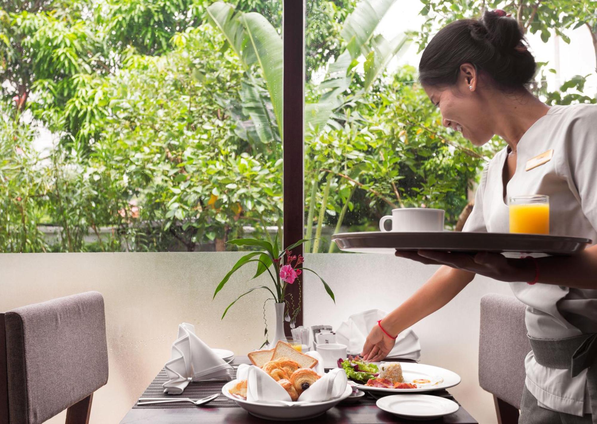 The Calm Oasis Hotel Siem Reap Luaran gambar