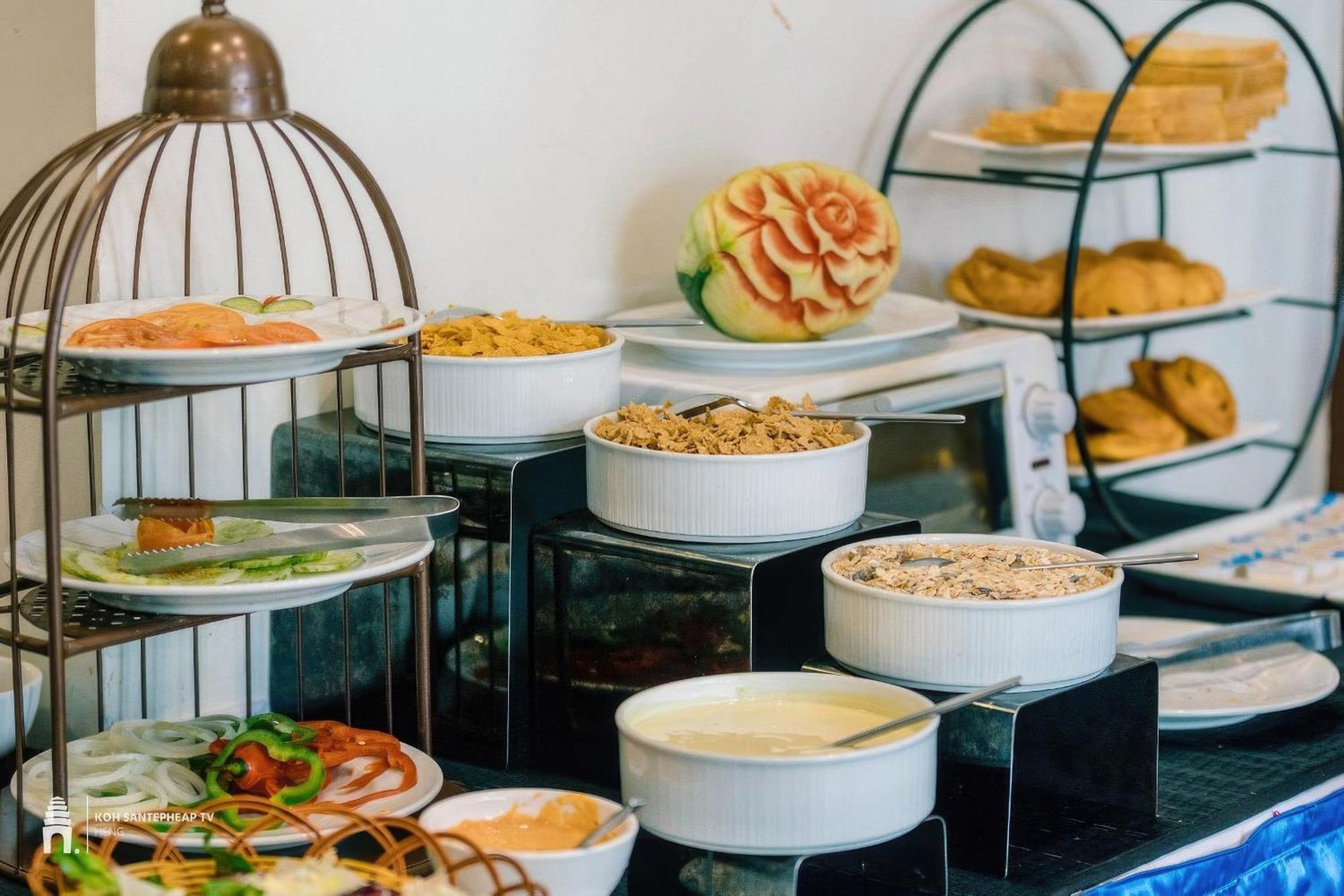 The Calm Oasis Hotel Siem Reap Luaran gambar